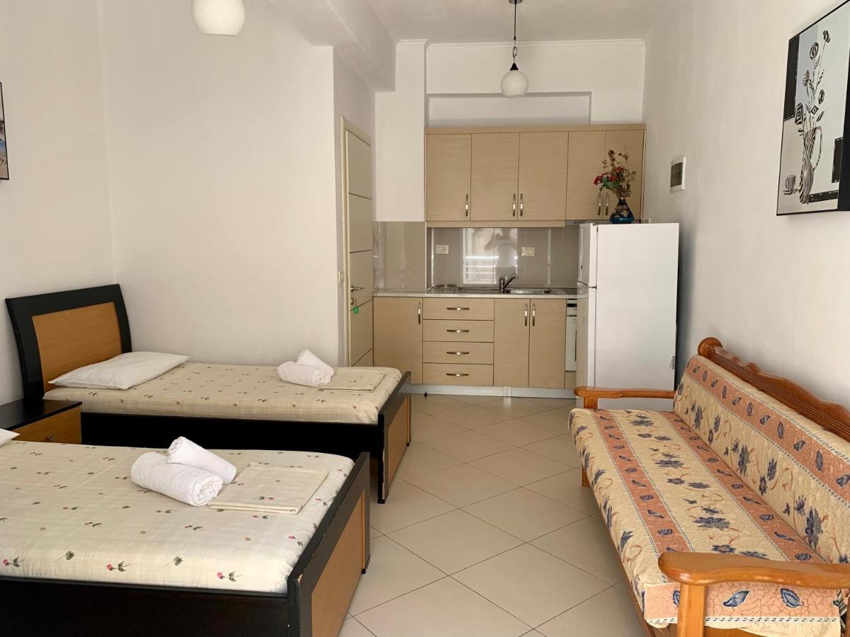 Duka Apts Sarande Exterior photo