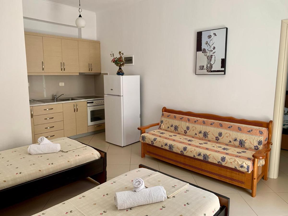 Duka Apts Sarande Exterior photo